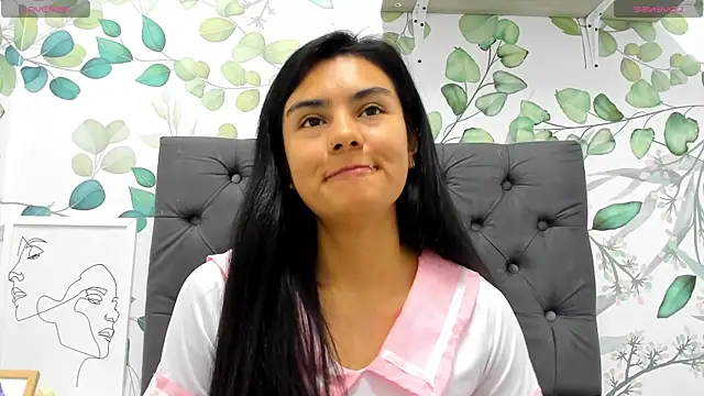 atilanadiaz7 online show from February 2025 05:42:02 PM