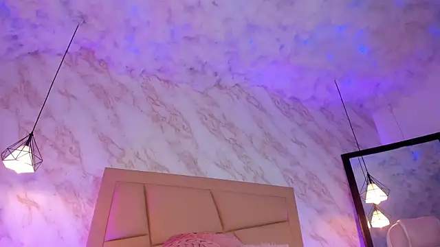  Hollywood 1 online show from April 2026 05:25:01 PM