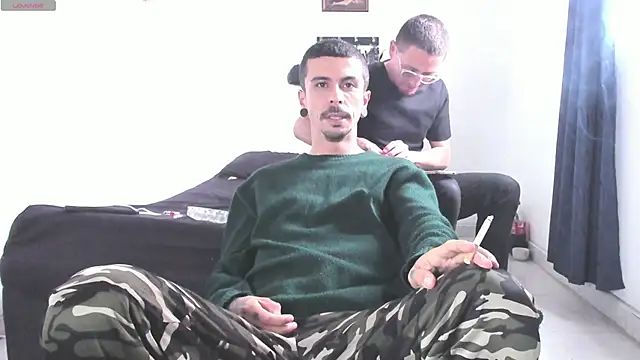 Aaron BigDickxxx online show from May 2026 05:43:02 PM