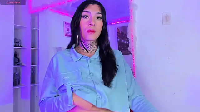 Camila Coxx online show from October 2025 02:47:01 PM