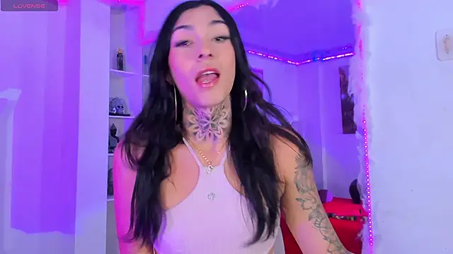 Camila Coxx online show from October 2025 08:44:01 PM