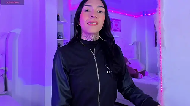 Camila Coxx online show from October 2025 06:36:02 AM