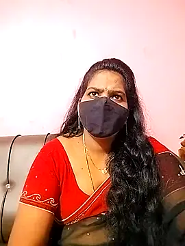 Snapshot of melina214 chatting on September 2025 04:17:02 AM melina214 online show from September 2025 04:17:02 AM