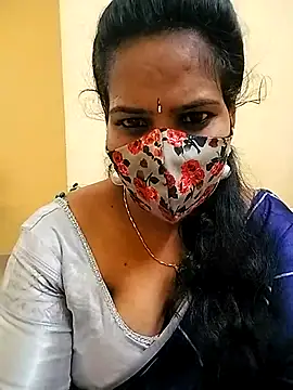 melina214 online show from April 2026 04:33:01 PM