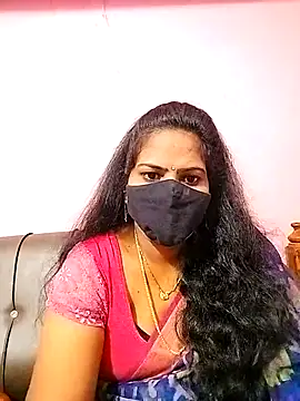 Snapshot of melina214 chatting on October 2025 03:29:02 AM melina214 online show from October 2025 03:29:02 AM