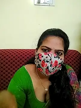 Snapshot of melina214 chatting on March 2026 03:28:02 AM melina214 online show from March 2026 03:28:02 AM