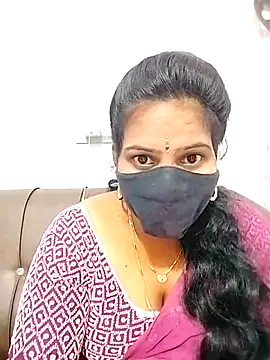 melina214 online show from February 2026 03:51:01 AM