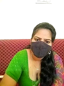 Snapshot of melina214 chatting on March 2026 03:21:01 AM melina214 online show from March 2026 03:21:01 AM