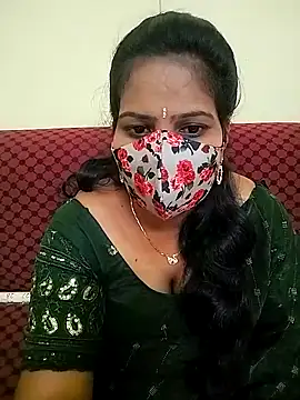 Snapshot of melina214 chatting on March 2026 01:43:02 AM melina214 online show from March 2026 01:43:02 AM