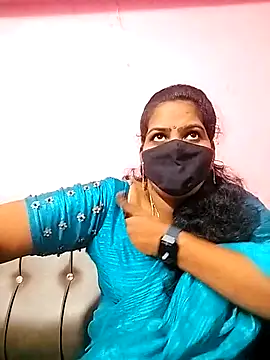 melina214 online show from October 2025 04:22:02 AM