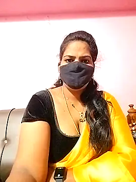 melina214 online show from November 2025 03:32:02 AM