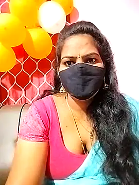 Snapshot of melina214 chatting on February 2025 03:03:02 AM melina214 online show from February 2025 03:03:02 AM
