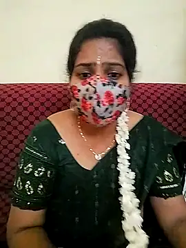 Snapshot of melina214 chatting on March 2026 06:31:02 PM melina214 online show from March 2026 06:31:02 PM