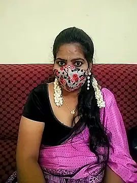 Snapshot of melina214 chatting on March 2026 06:29:02 PM melina214 online show from March 2026 06:29:02 PM