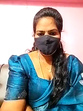 Snapshot of melina214 chatting on October 2025 02:46:01 AM melina214 online show from October 2025 02:46:01 AM