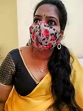 Snapshot of melina214 chatting on April 2026 03:07:02 AM melina214 online show from April 2026 03:07:02 AM