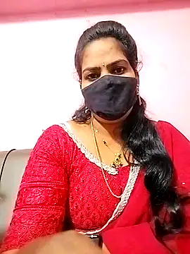 melina214 online show from November 2025 03:32:01 AM