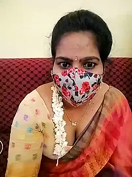 Snapshot of melina214 chatting on March 2026 05:14:01 PM melina214 online show from March 2026 05:14:01 PM