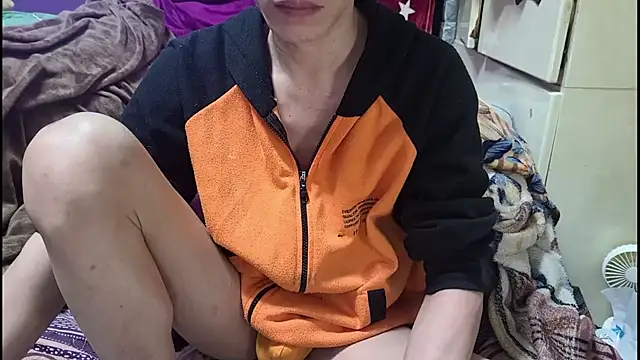 JJjing online show from January 2026 10:46:02 PM