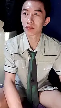 JJjing online show from September 2025 08:06:01 AM