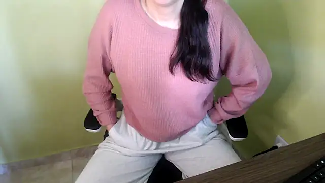 Snapshot of samantha_s69 chatting on May 2026 01:14:01 PM samantha s69 online show from May 2026 01:14:01 PM