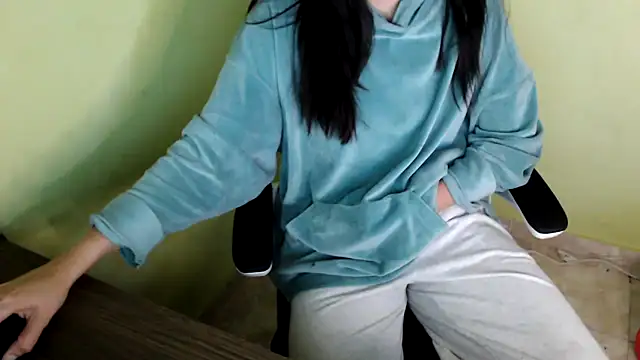 samantha s69 online show from April 2026 12:45:01 PM