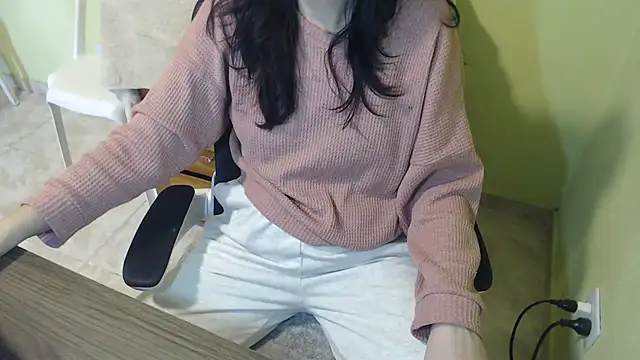 Snapshot of samantha_s69 chatting on July 2026 06:31:01 PM samantha s69 online show from July 2026 06:31:01 PM