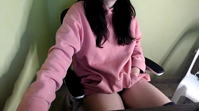 Snapshot of samantha_s69 chatting on May 2026 11:47:02 AM samantha s69 online show from May 2026 11:47:02 AM