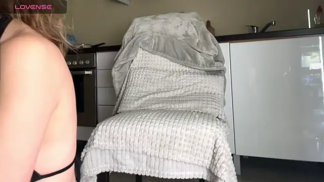 Missy baby online show from February 2025 06:39:01 PM