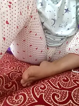 Bombamom online show from April 2026 05:19:01 PM