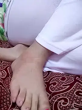 Bombamom online show from March 2026 01:45:02 PM