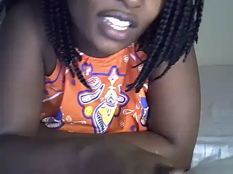 Sonnia  online show from December 2025 10:53:01 PM