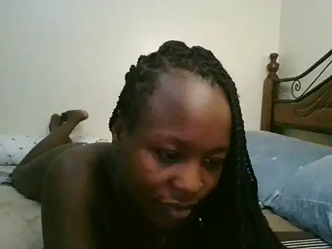 Snapshot of Sonnia_ chatting on March 2025 03:43:01 PM Sonnia online show from March 2025 03:43:01 PM