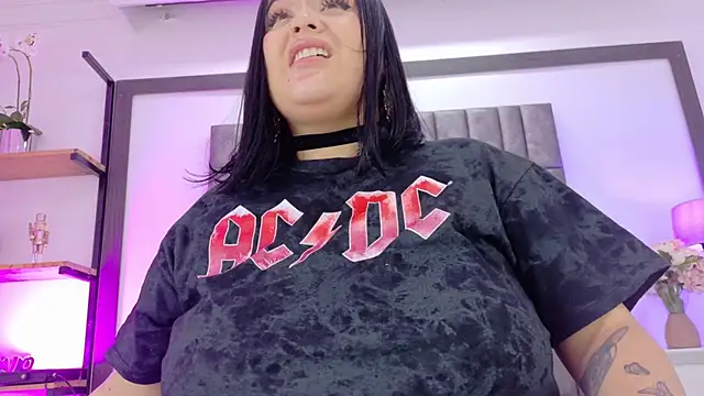 Snapshot of MeryStone chatting on March 2026 05:30:01 AM MeryStone online show from March 2026 05:30:01 AM