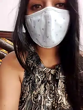 Gloie4u online show from February 2025 05:05:02 PM