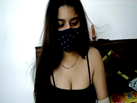 Gloie4u online show from June 2026 10:27:02 AM