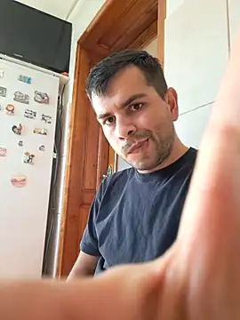 hornny1995 online show from October 2025 01:32:01 PM