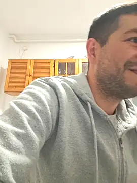 hornny1995 online show from October 2025 06:04:01 PM