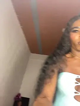 Snapshot of Richchocolatesweet_ chatting on September 2025 03:22:01 AM Richchocolatesweet online show from September 2025 03:22:01 AM