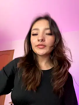 vayolett01 dakotta online show from September 2025 05:00:02 AM