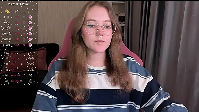Snapshot of bunny_bubble chatting on June 2026 11:10:02 PM bunny bubble online show from June 2026 11:10:02 PM