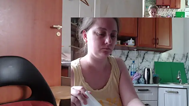 Sakura Green online show from November 2025 08:02:01 AM