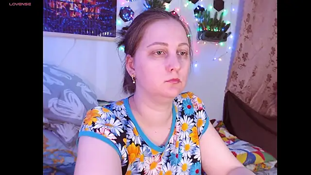 Sakura Green online show from February 2026 11:27:01 PM