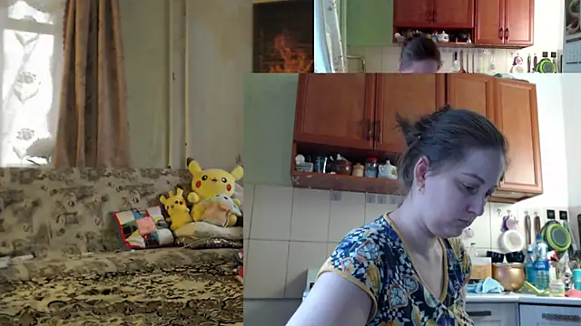 Sakura Green online show from November 2025 07:01:01 AM