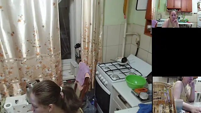 Sakura Green online show from November 2025 04:39:02 AM