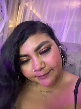 Juli Walker online show from March 2026 02:51:02 AM