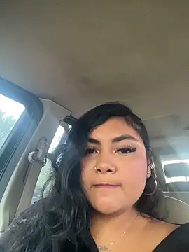 Juli Walker online show from March 2026 01:49:01 PM