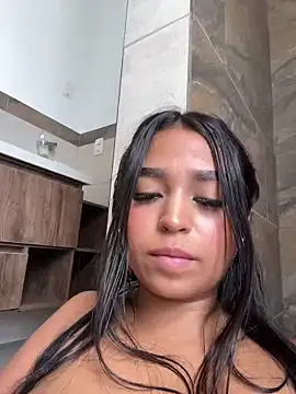 Juli Walker online show from January 2025 05:45:02 PM