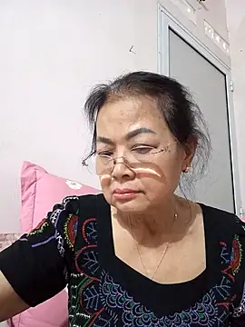 Hotestlove online show from March 2026 01:44:01 PM