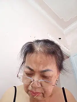 Hotestlove online show from June 2026 10:31:01 AM